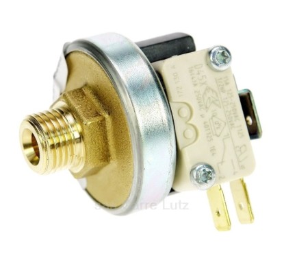 217405  Pressostat 2 à 6 Bars 1/4 de pouce male avec micro interrupteur 15,20 €