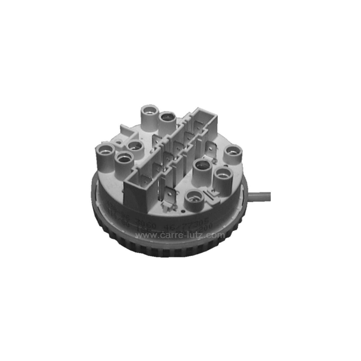 218154 55x1087 - Pressostat 3 niveaux 110/80 185/45 300/200 de lave linge Brandt Vedette 25,70 € 218154 55x1087 - Pressostat 3 niveaux 110/80 185/45 300/200 de lave linge Brandt Vedette 25,70 €