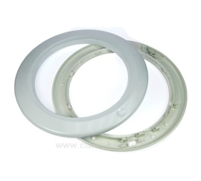 402219  C00058449 - Tour de hublot de lave linge Ariston Indesit  18,30 €