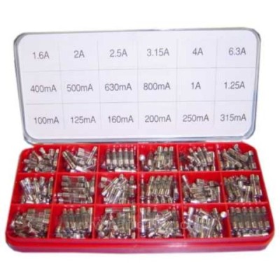 742030  COFFRET 360 FUSIBLES ASSORTIS 61,80 €