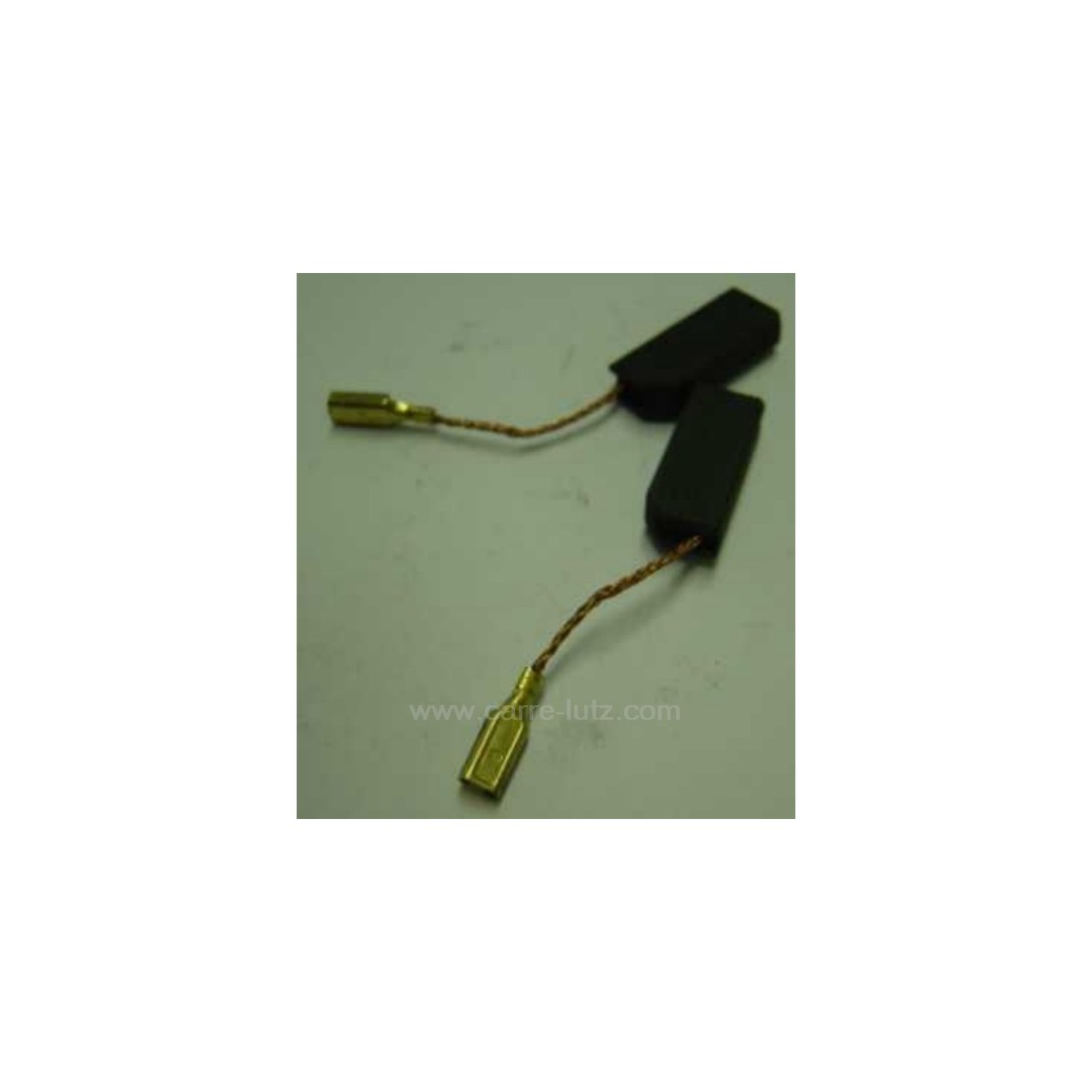 8010155 Jeu de charbon moteur 5x8x19 mm 6,20 € 8010155 Jeu de charbon moteur 5x8x19 mm 6,20 €