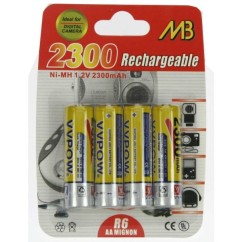 997038  4 PILES R6 2300MAH NI MH 13,50 €