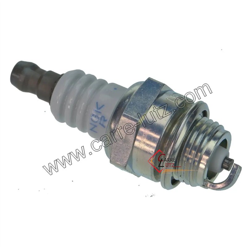 9982010  Bougie d'allumage champion CJ6Y 5,20 €