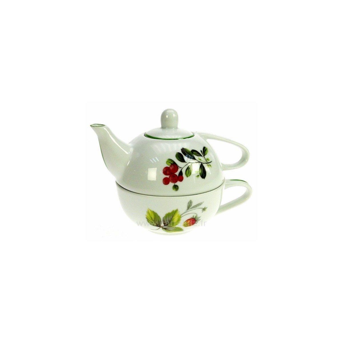 CL10030277  Théière égoiste décor fruit sauvage porcelaine L honneur 23,80 €
