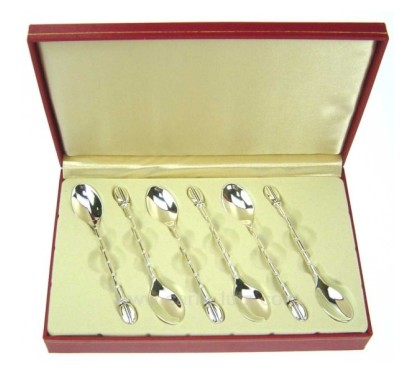 CL14000016  COFFRET DE 6 CUILLeRES a MOKA 17,30 €