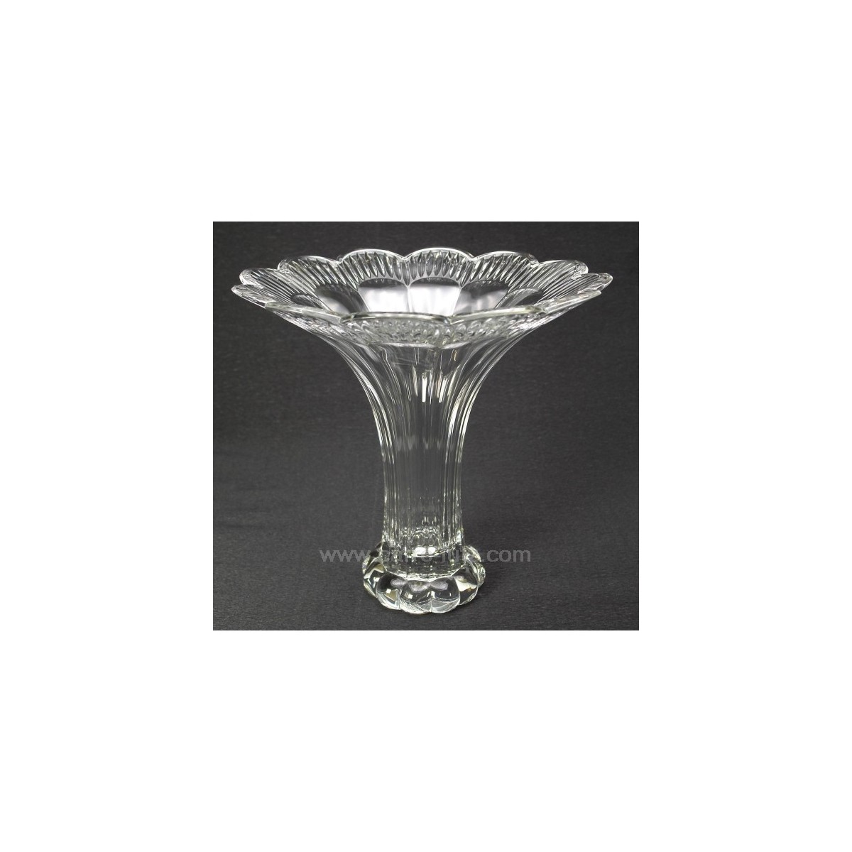 CL18000051  Vase cristal de Bohéme model Fashion hauteur 30 cm 91,50 €