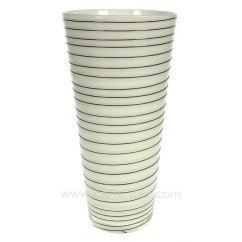 CL18000057  Vase blanc filet noir hauteur 25,5 cm 31,50 €