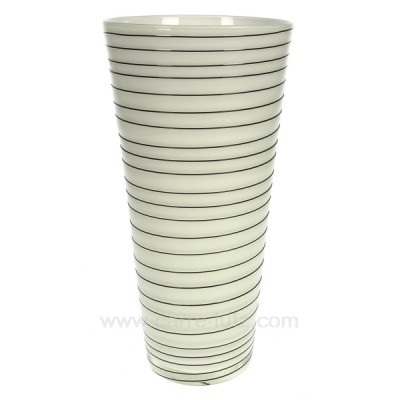 CL18000057 Vase blanc filet noir hauteur 25,5 cm 31,50 €