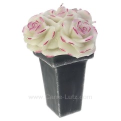 CL31000287  Bouquet de roses anciennes parfumée blanche Point à la ligne 48,00 €