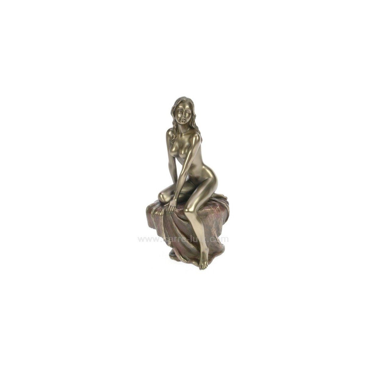 CL46101018  Sculpture en materiaux composite patiné bronze femme nue assise genou plié hauteur 20 cm 60,00 €