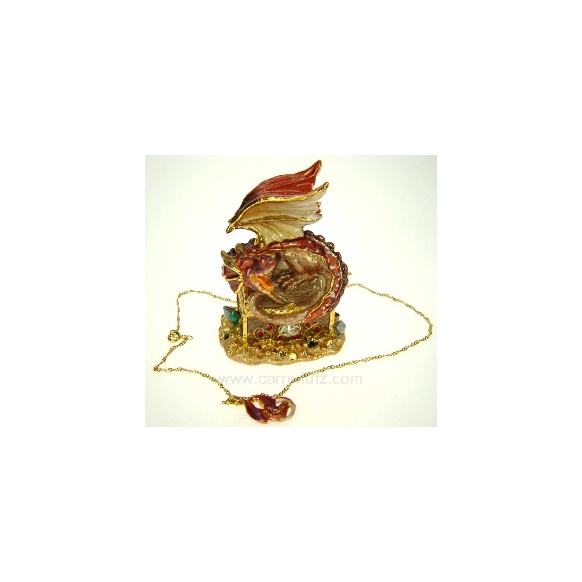 CL48000010  Boite métal émaillé décor dragon doré à l'or 24 carrats avec incrustation de brillant couleur rouge 72,50 €