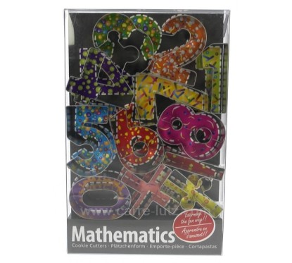 CL50150676  12 emportes pieces chiffre 10,30 €