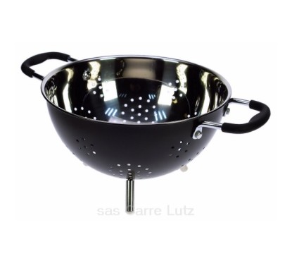 CL50150805  Passoire 3 pieds en inox brillant à l'intérieur couleur noir mat sur l'extérieur 29,60 €
