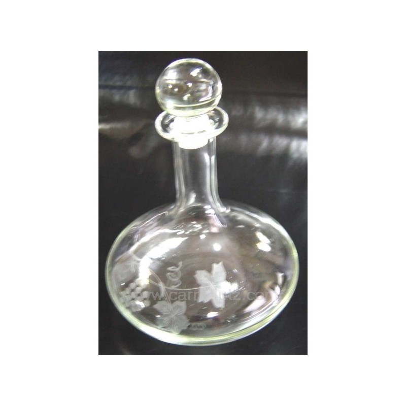 CL50190007  Carafe à décanter en cristal soufflé bouche taillé main sans anse modéle taillé raisin 28,00 €