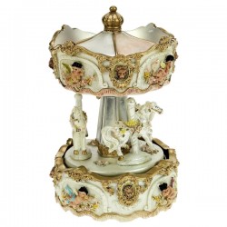 Carrousel en résine nacré décorée anges et tête de lion couleur or blanc nacré et rose, reference CL50231124