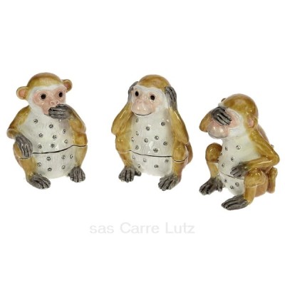 CL85002088  Boite métal émaillé avec cristaux les 3 singes de la sagesse 90,50 €