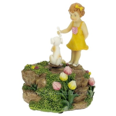 CL50231139 Fillette avec son chien en polyrésine 28,00 €