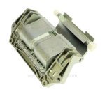 530146  52x1462 - Charnière de hublot de lave linge Fagor Brandt Vedette  52,70 €