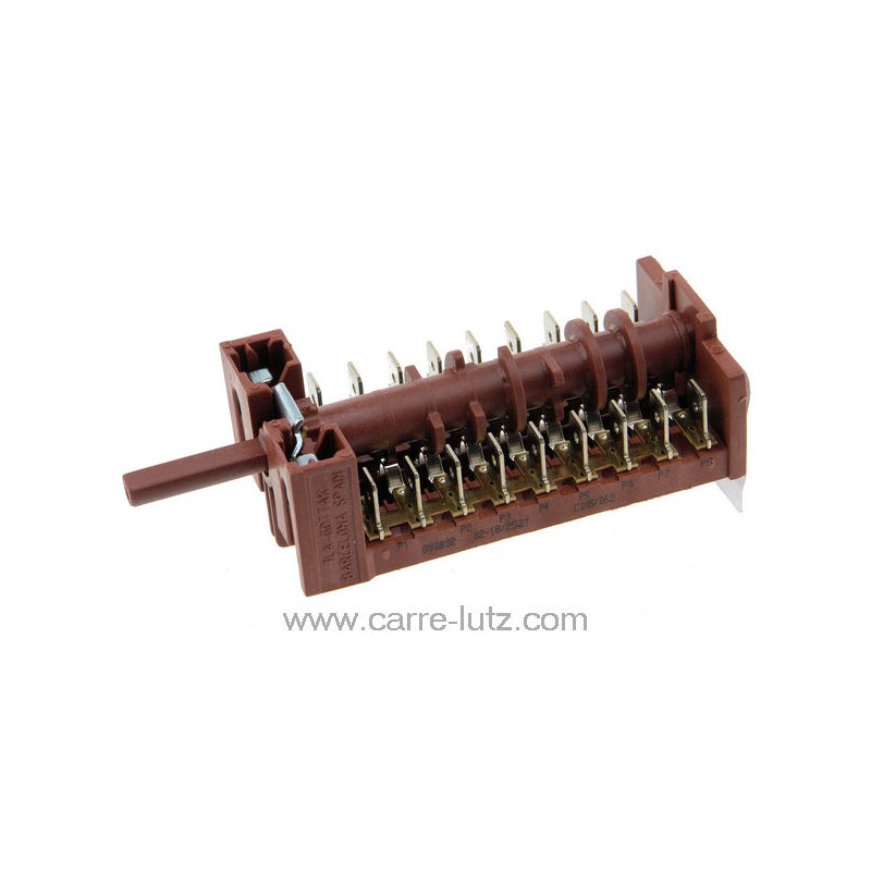 23290017  040899009921R - Commutateur GOTTAK 890802 8 positions + 0 Nardi 24,70 €