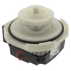 215574  C00302488 - Pompe de cyclage de lave vaisselle Indesit Ariston 70,30 €