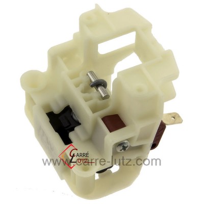 405650 697690215 - Fermeture de porte de lave vaisselle Smeg 13,80 €