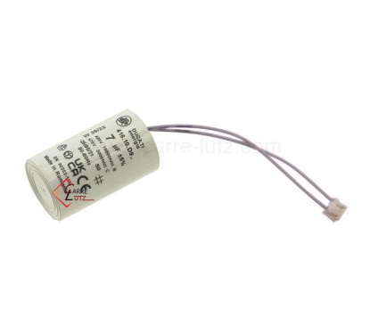 23090216  Condensateur permanent 7 µf 450V à fil 13,10 €