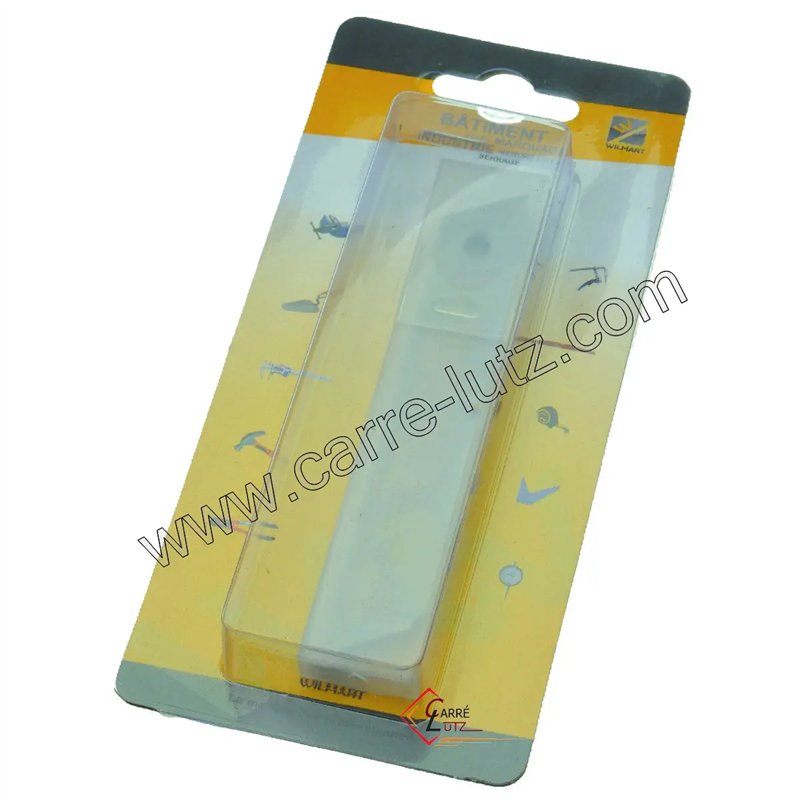 931005  10 Lames de cutter 18 mm 3,30 €