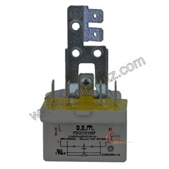 730204  Filtre antiparasite 0,1 mf 2 x 25 pf 6,00 €