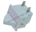 229004  4094880285 - Interrupteur de refrigerateur Beko 2,40 €