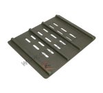 704986  Grille de foyer pour insert Godin 3277 39,70 €