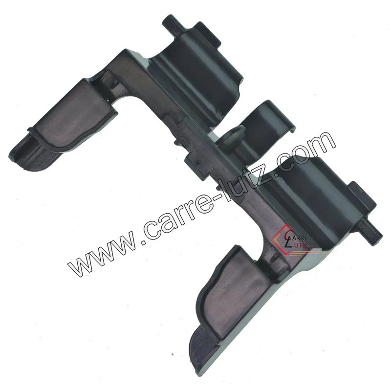 743900 Support de sac aspirateur Bosch Siemens 3,90 € 743900 Support de sac aspirateur Bosch Siemens 3,90 €