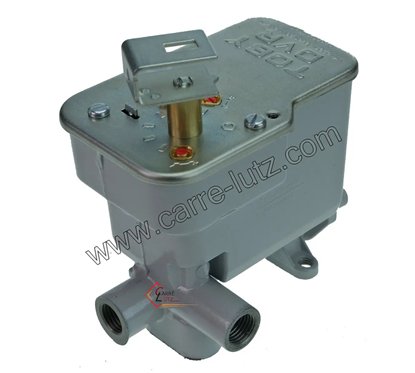 604009  Carburateur Toby 7,5/24 sortie latérale 152,50 €